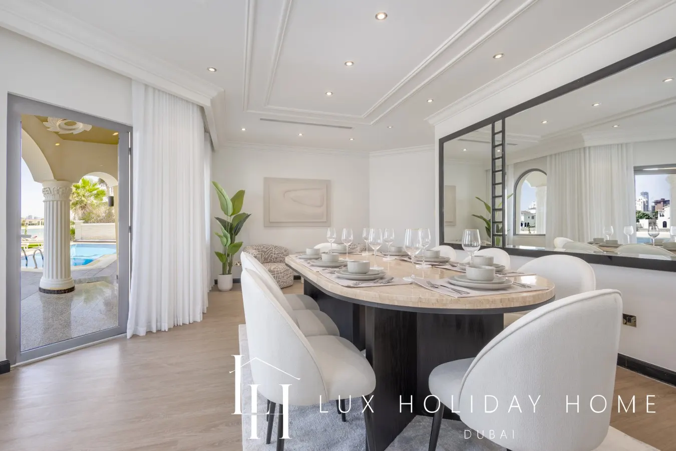 LUX The Ocean Pearl Villa 2 11