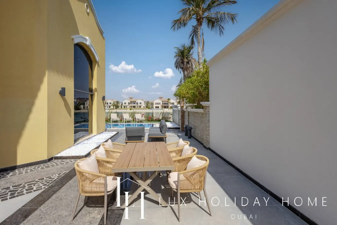 LUX The Ocean Pearl Villa 2 6
