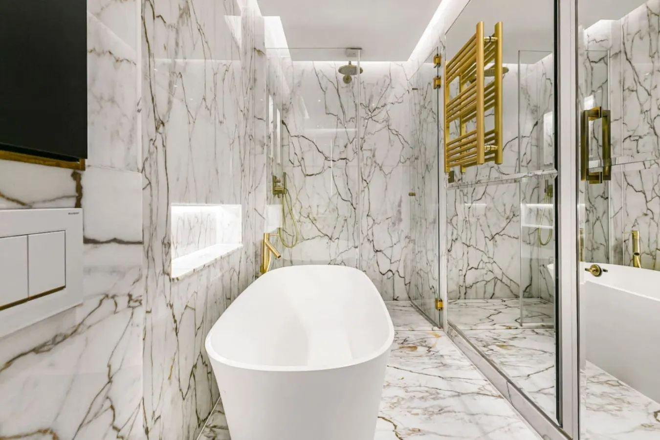Luxury Holland Park 3-Bed | Four Seasons Mattresses, Central AC & Marble Bathrooms — photo 5