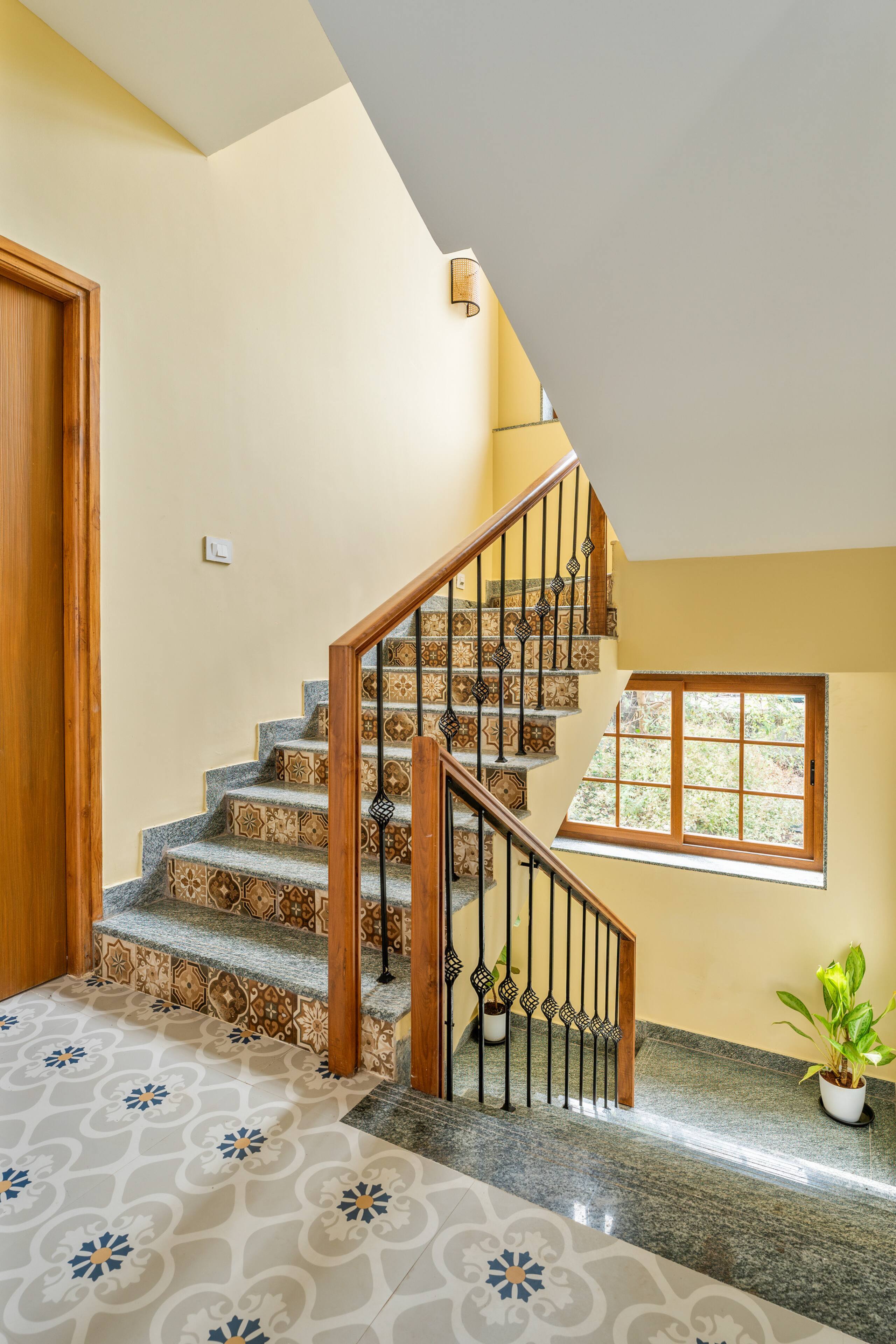 Mojza Villa by Limestays 36