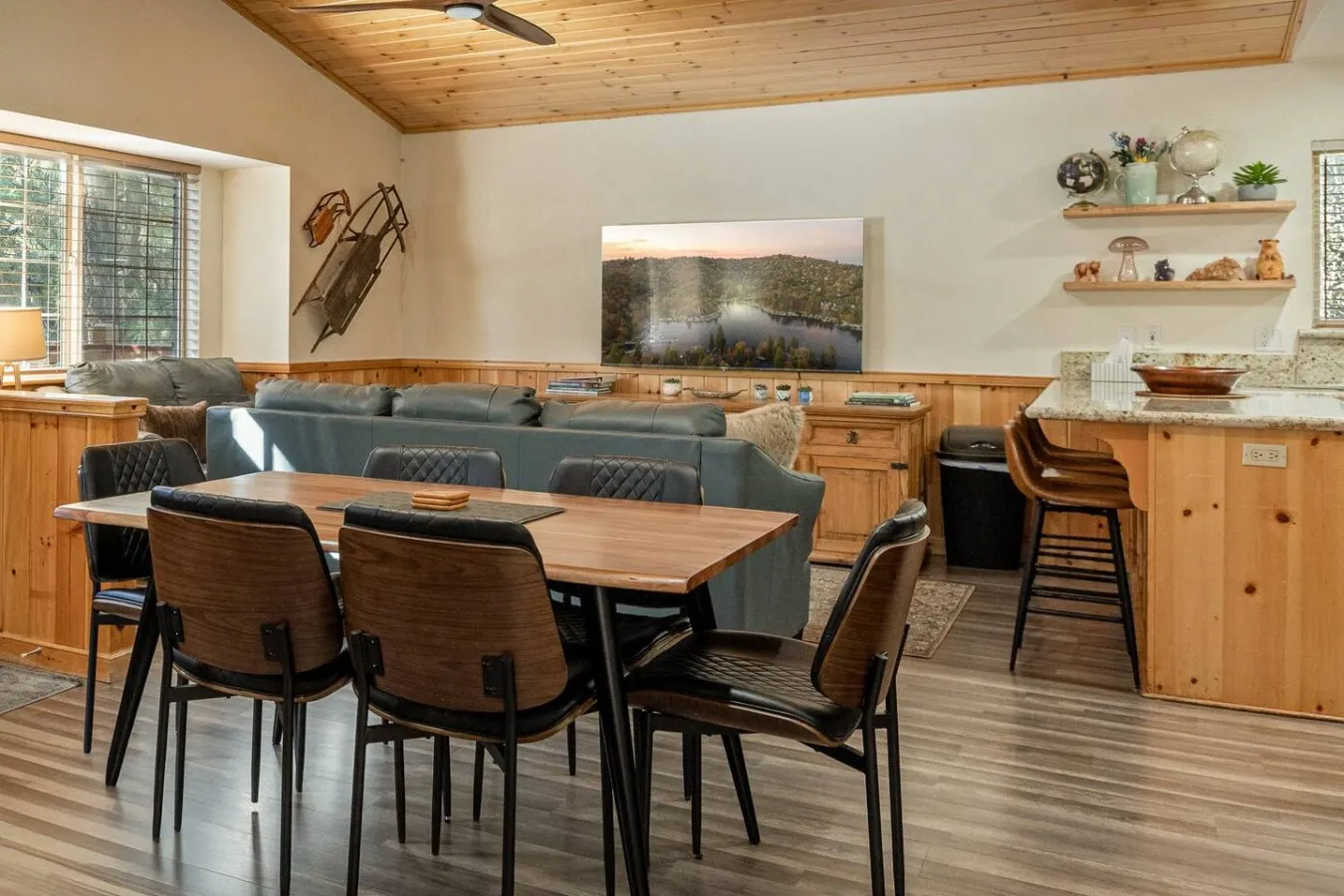 Enchanted Log Grove, Hot Tub, EV, Pool Table 10