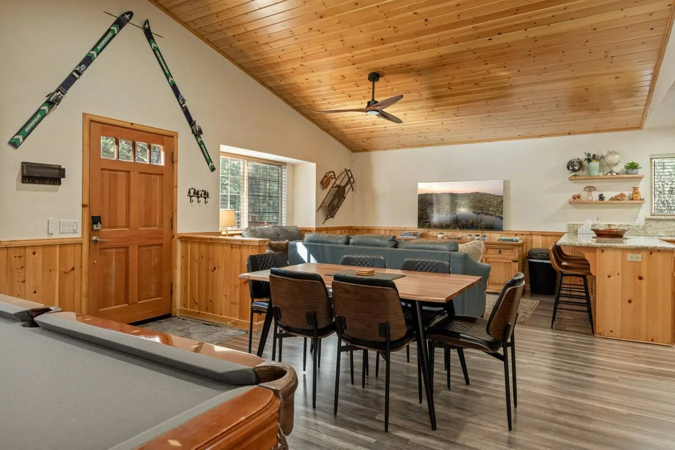 Enchanted Log Grove, Hot Tub, EV, Pool Table 14