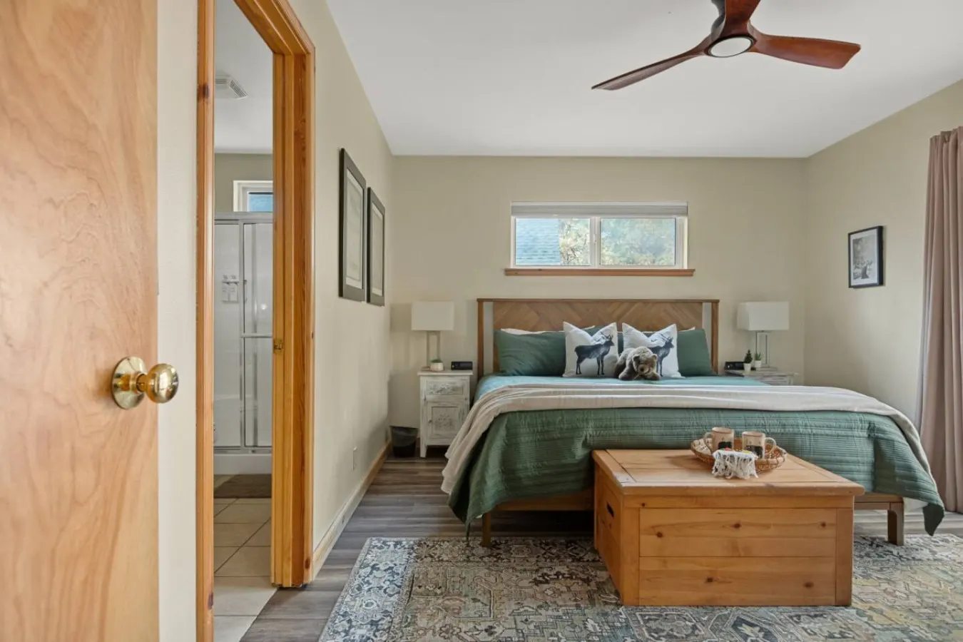 Enchanted Log Grove, Hot Tub, EV, Pool Table 19