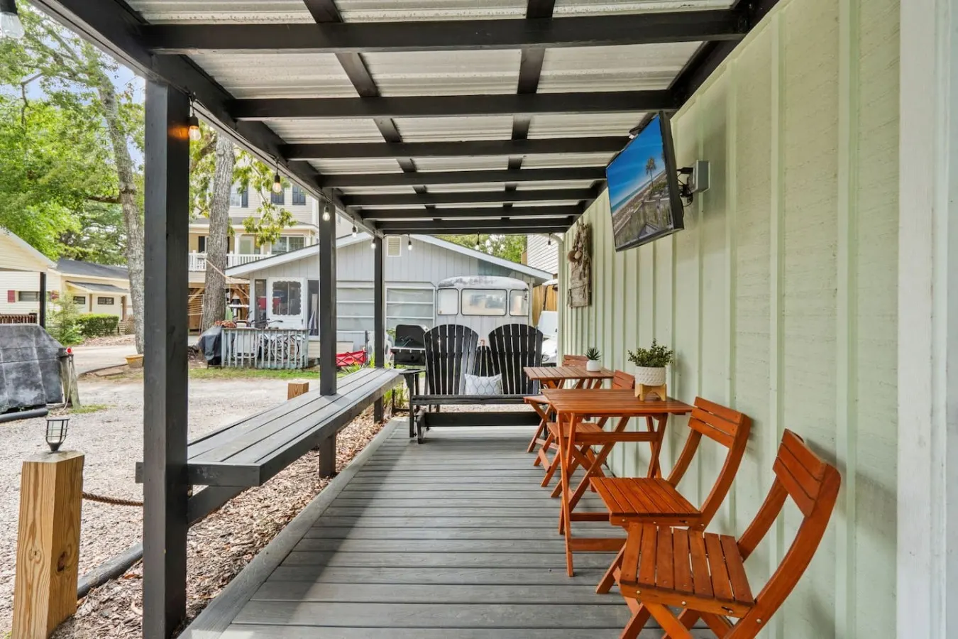 Ocean Lakes Cottage Covered Patio, Grill & Beach 5