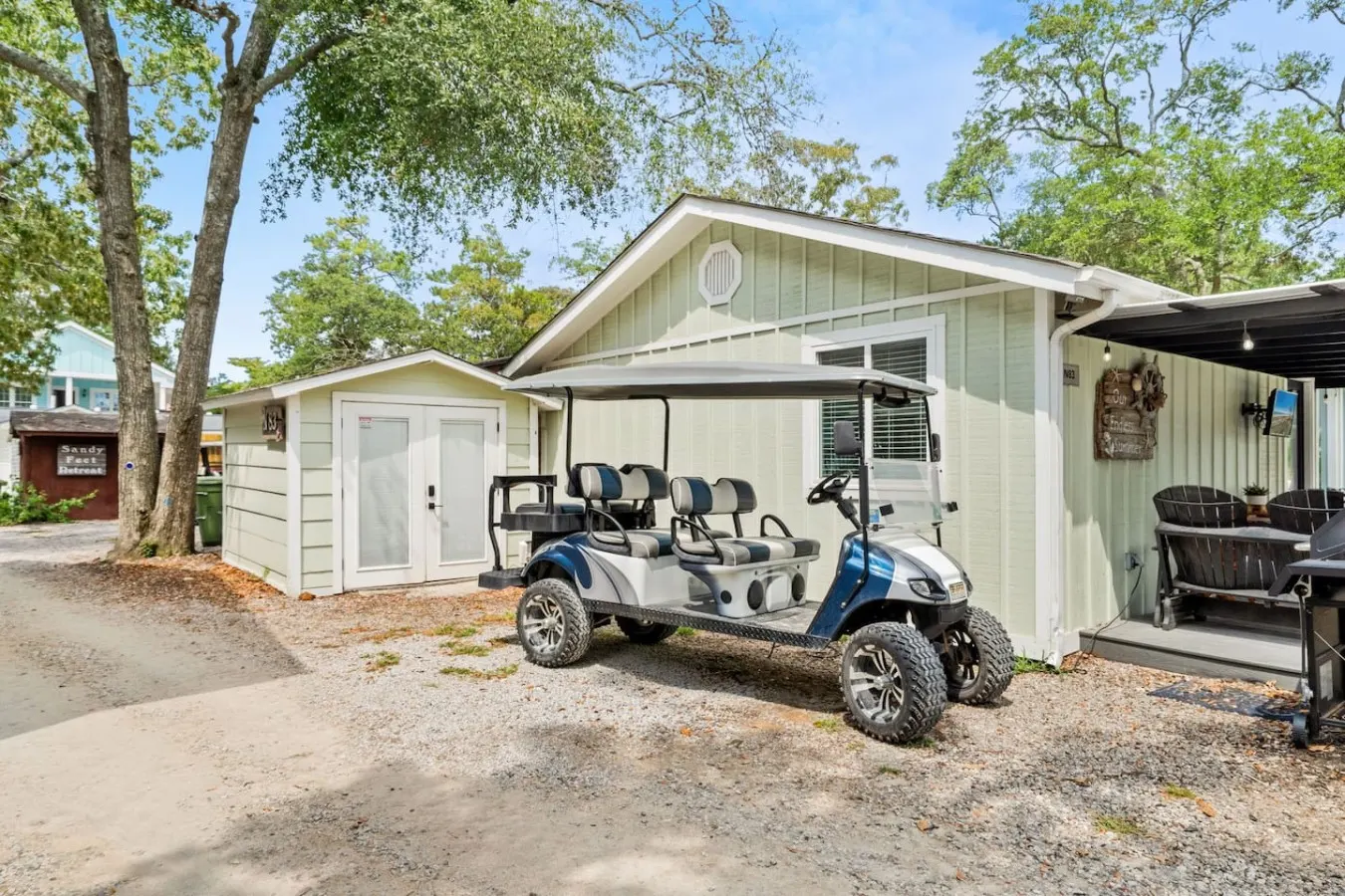 Ocean Lakes Cottage Covered Patio, Grill & Beach 6