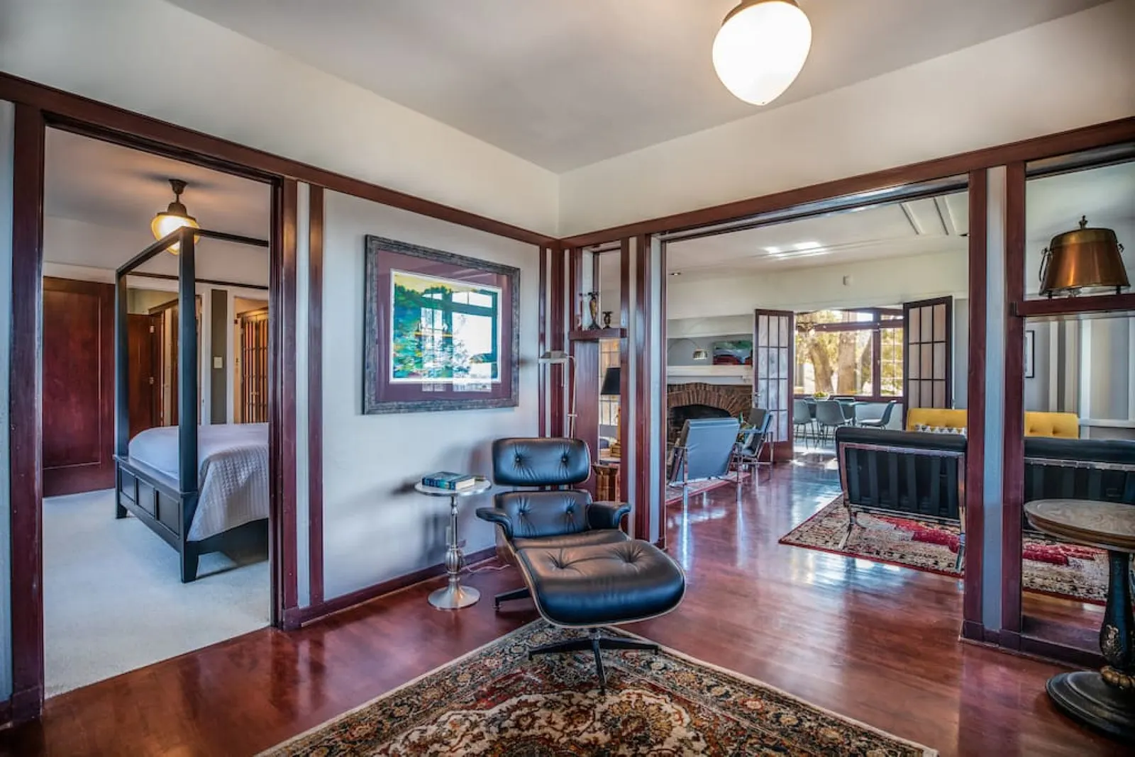 Stunning View, Frank Lloyd Wright Inspired Home! 8