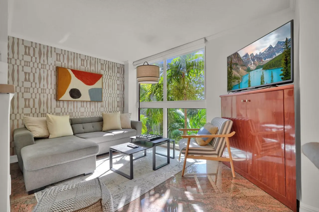 SF Treetop Retreat! Cozy 2 bedroom in Heart of Grove 10