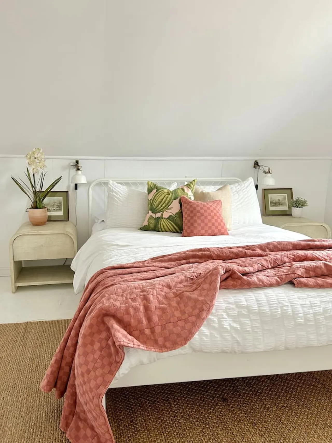 Maple & Oak: Steps to the beach 11