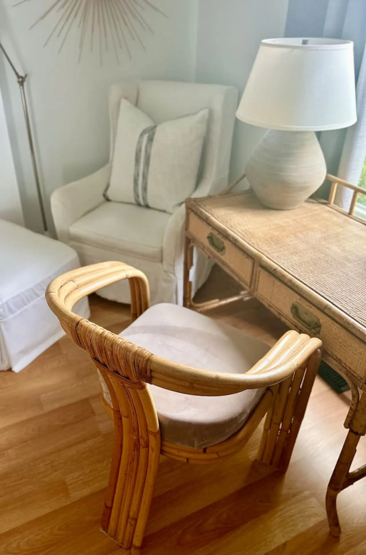 Maple & Oak: Steps to the beach 16