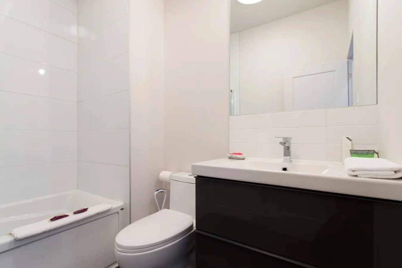 Mile End - Fresh 1 Bdr in the Heart of Mile End - Unit 201 16