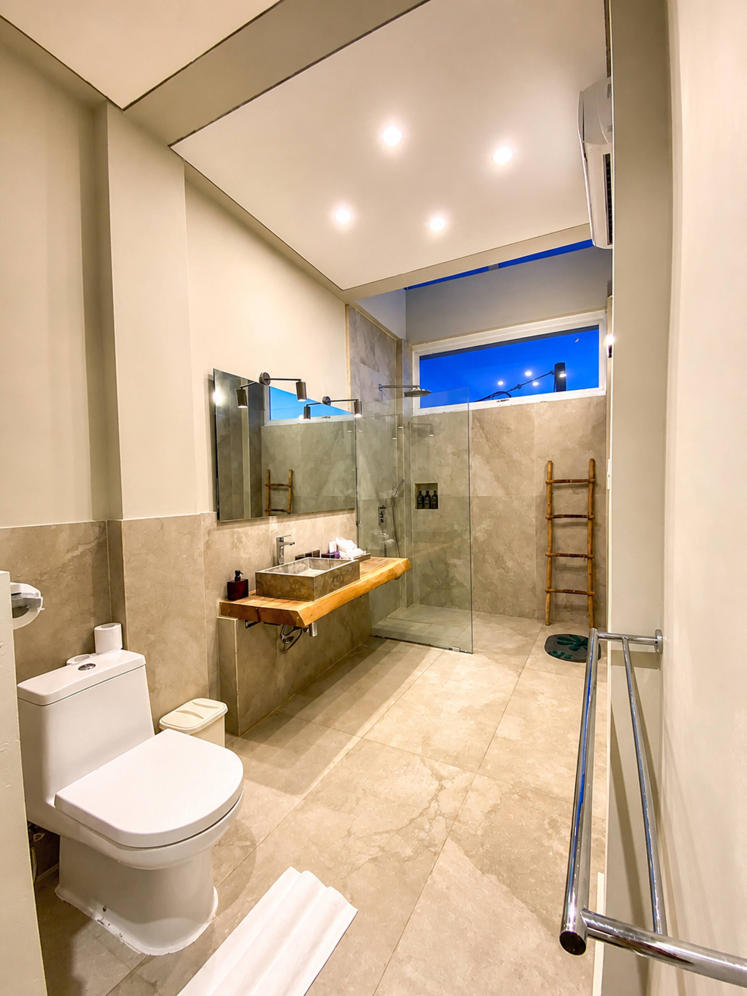 Stylish 3BR Designer Pool Villa in Heart Seminyak 27