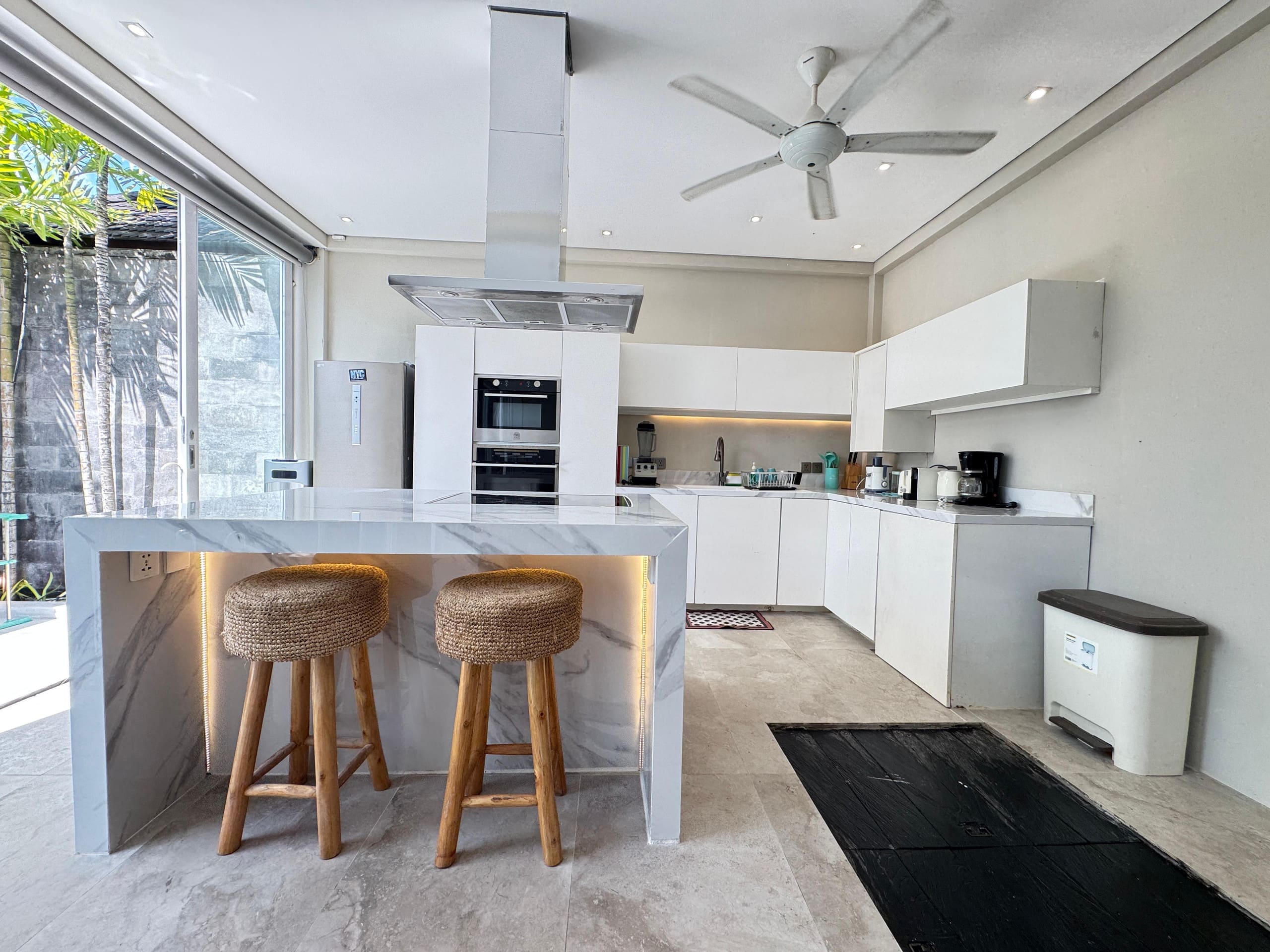 Stylish 3BR Designer Pool Villa in Heart Seminyak 12