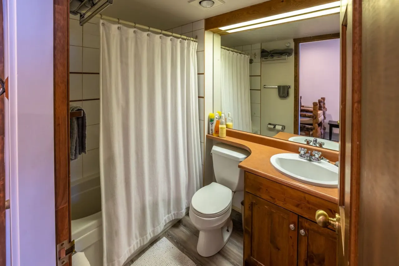 Apex Mountain ~ Slopeside Haven BC Reg#PM131375042 19