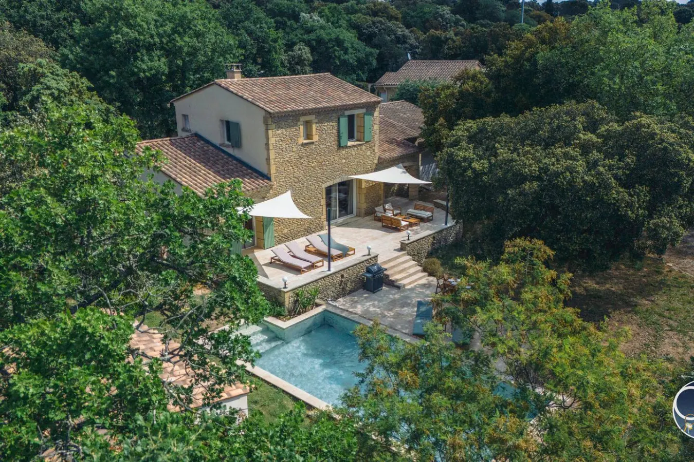 Villa Uzès - Climatisation, piscine et pétanque 9