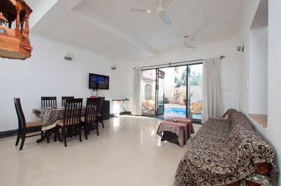 SNS beach holiday villa with private swimming pool 8
