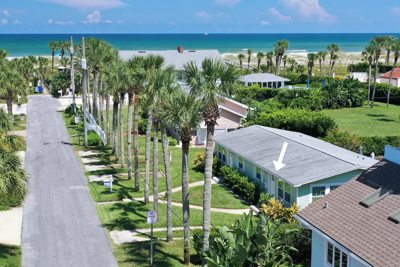 5 F Street - Oceanside Pet Friendly Cottage - Pool Access - Sand Dollar West 2