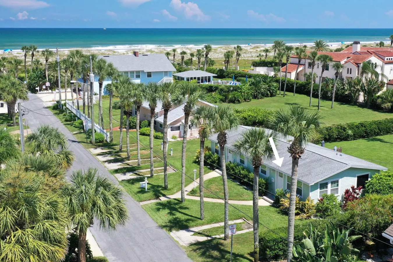 5 F Street - Oceanside Pet Friendly Cottage - Pool Access - Sand Dollar West 3