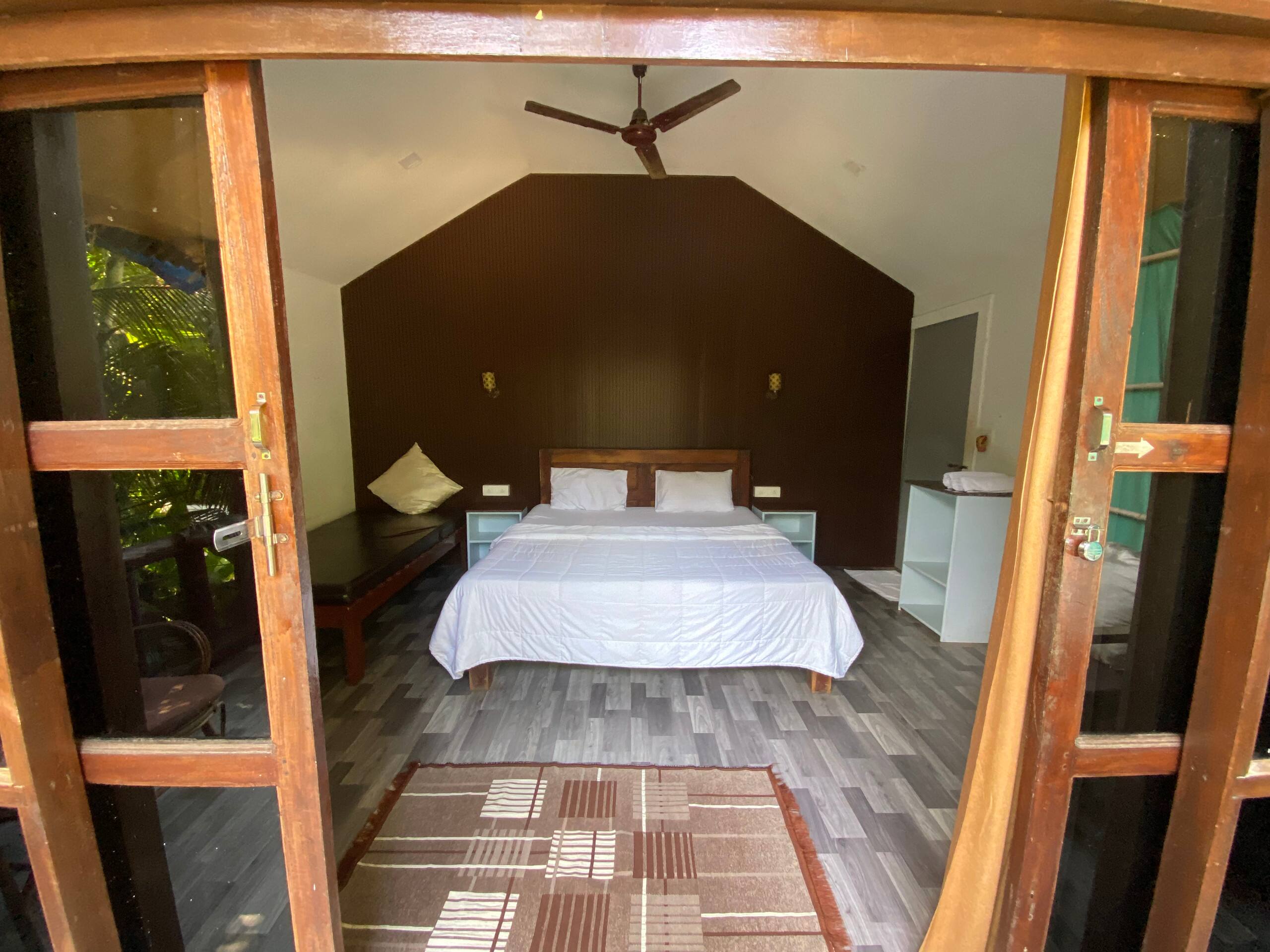 Beachfront Resort | Garden View Cottage 9