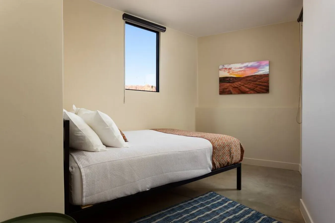 The Luna- Modern Desert Dwelling 17