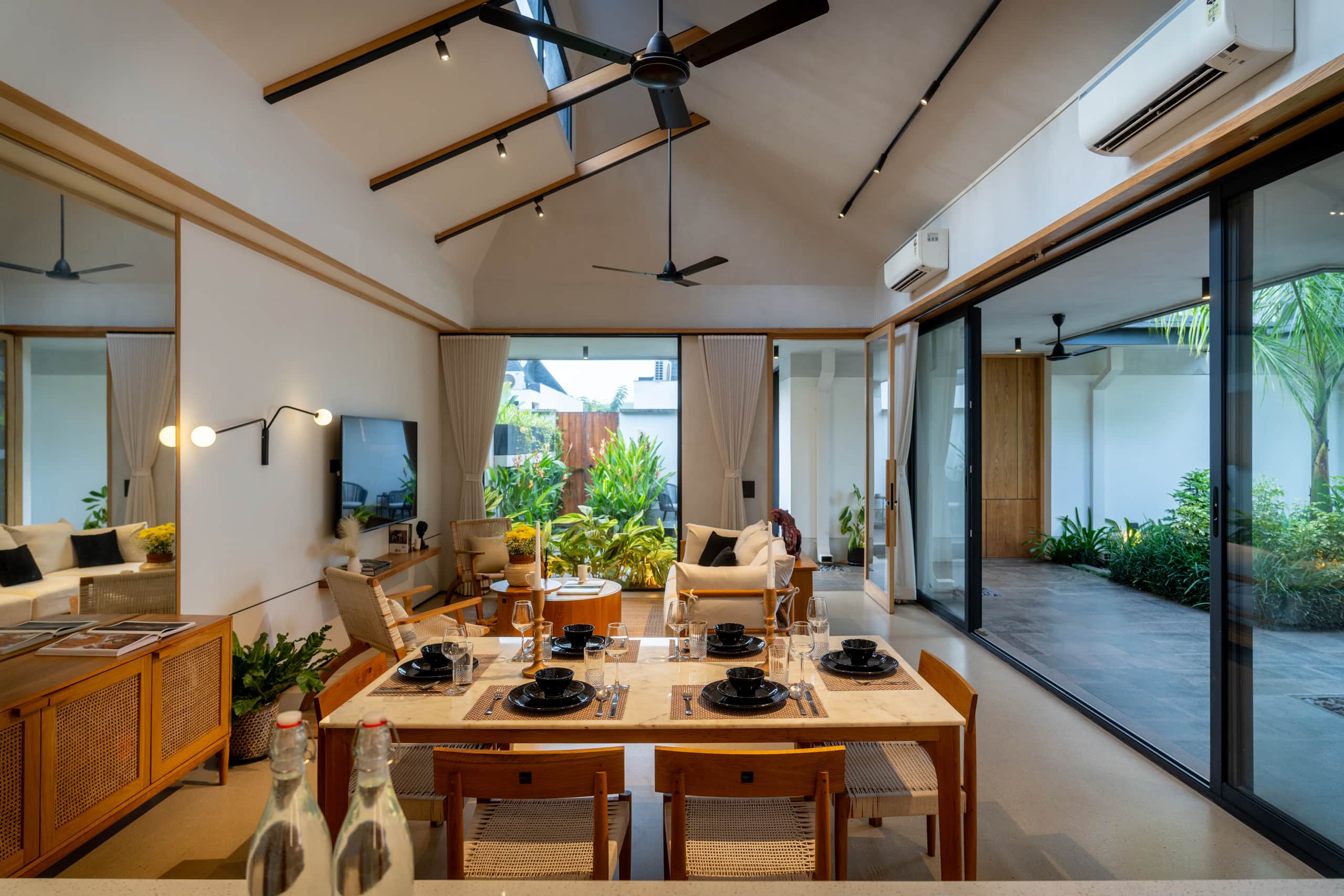 RE Villa Cahaya 3BHK with Pvt. Pool | Near Beach 22