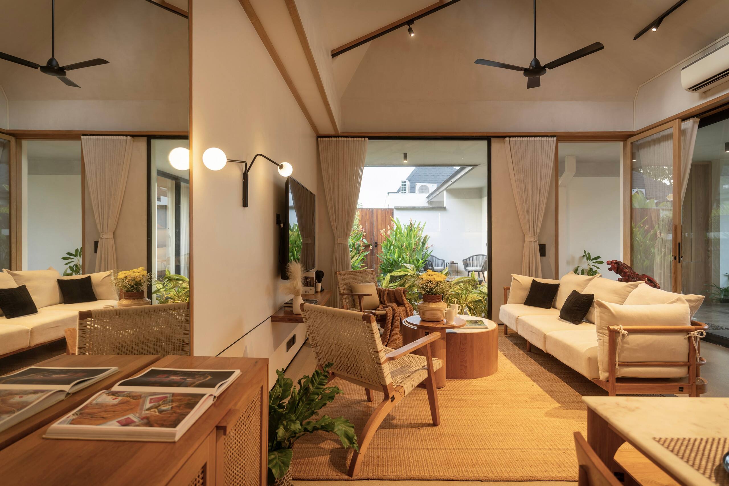 RE Villa Cahaya 3BHK with Pvt. Pool | Near Beach 11