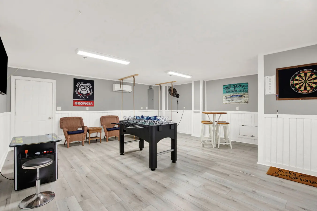 4 Bed Townhouse Walk To The Beach 7