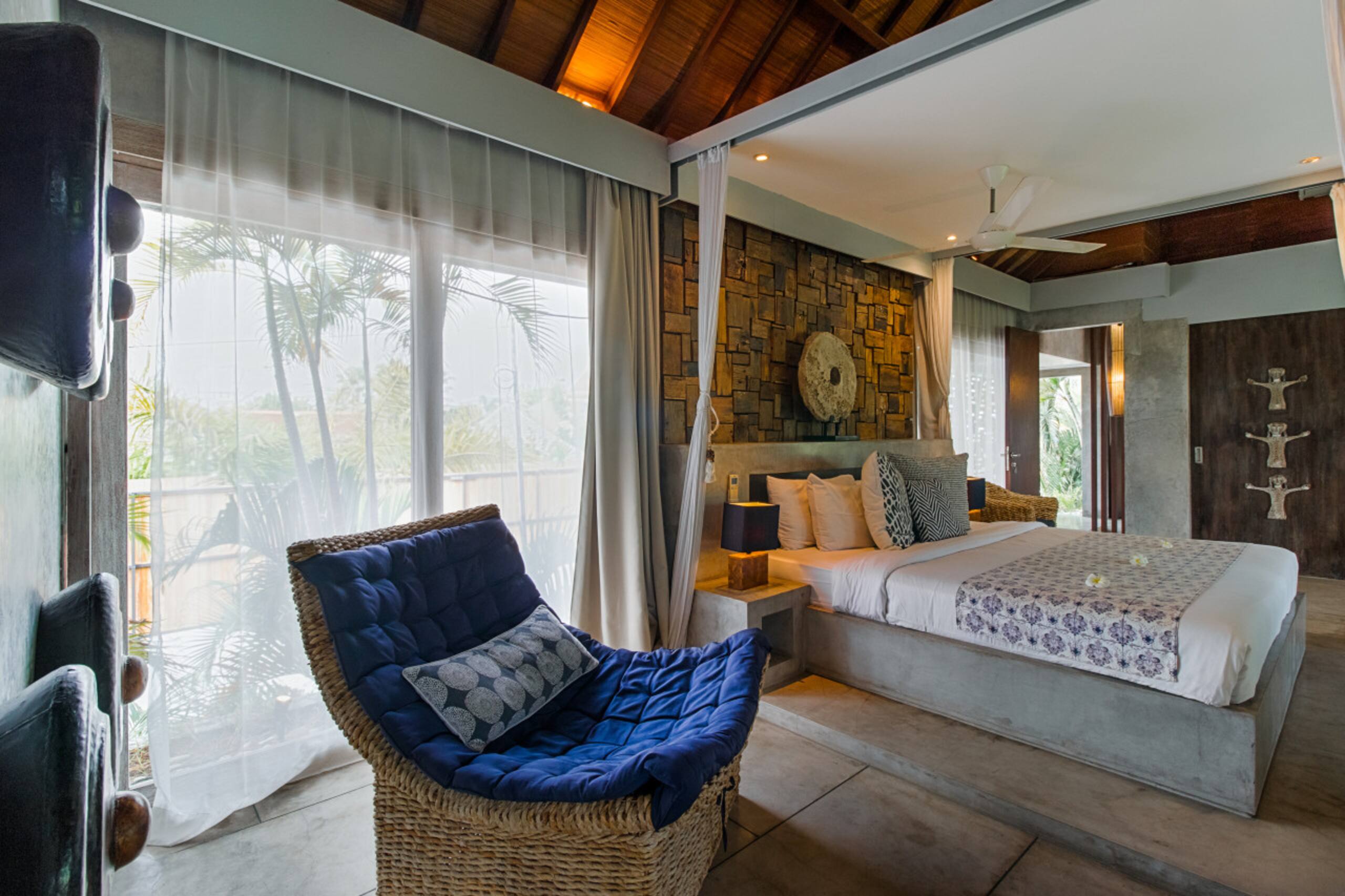 Lavish 5 Bed, Sleeps 10, Butler, Daily Breakfast 16