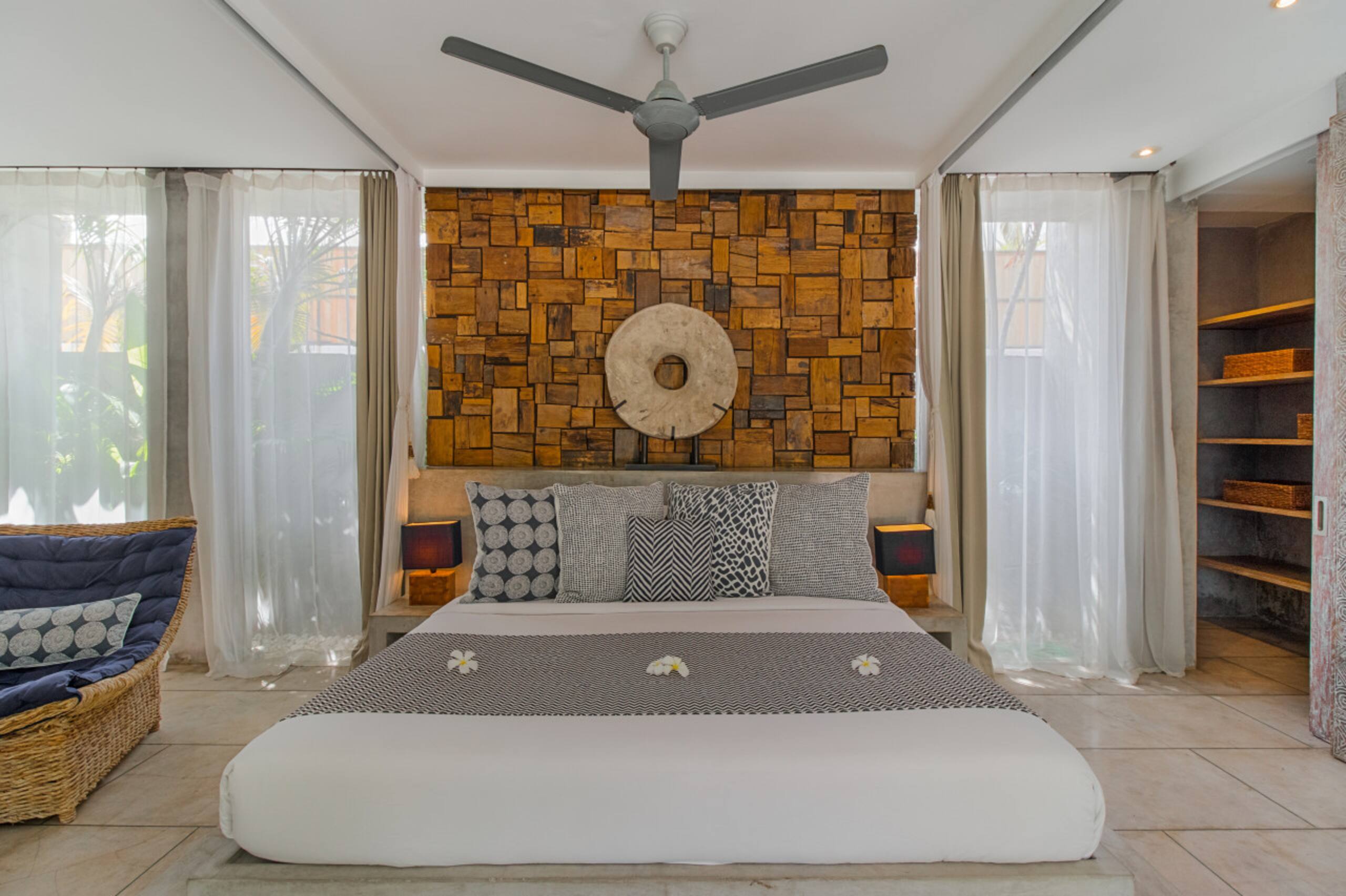 Lavish 5 Bed, Sleeps 10, Butler, Daily Breakfast 11