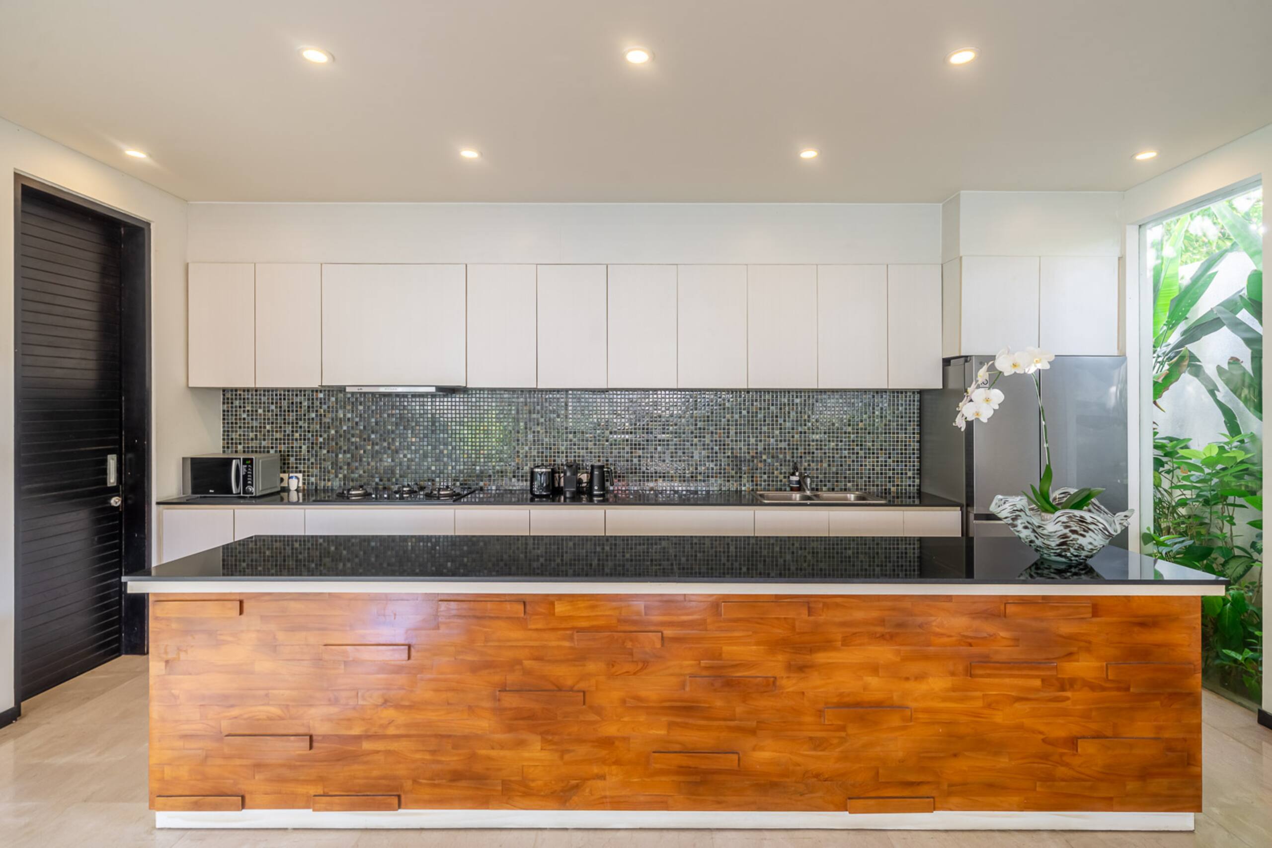 Villa Aquila spacious luxury in prime location 25