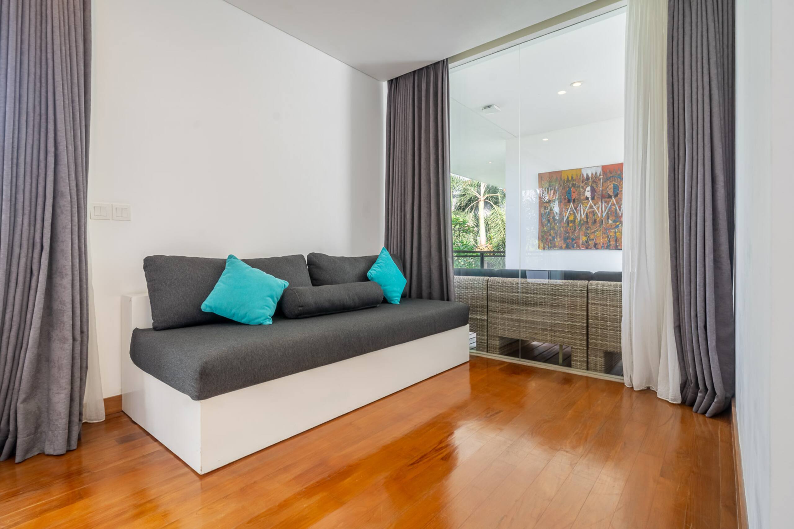 Villa Aquila spacious luxury in prime location 14