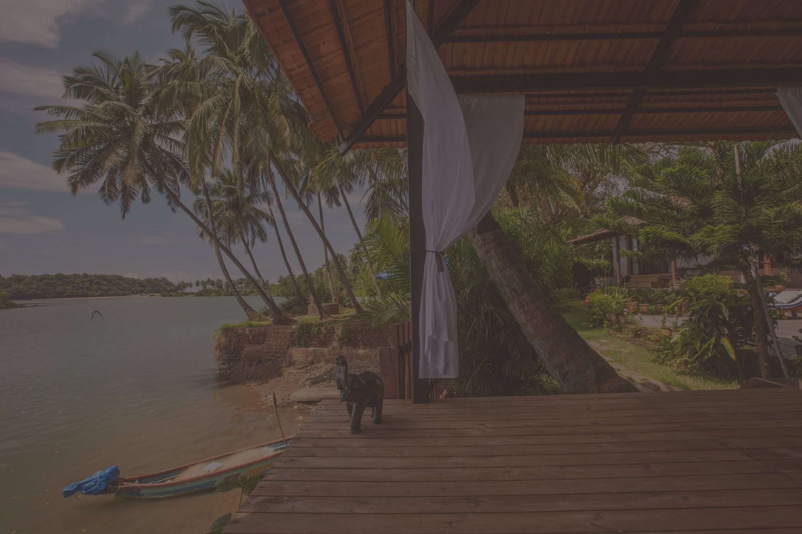 Riverview Villa | Boutique Stay W/ Daily Breakfast 15