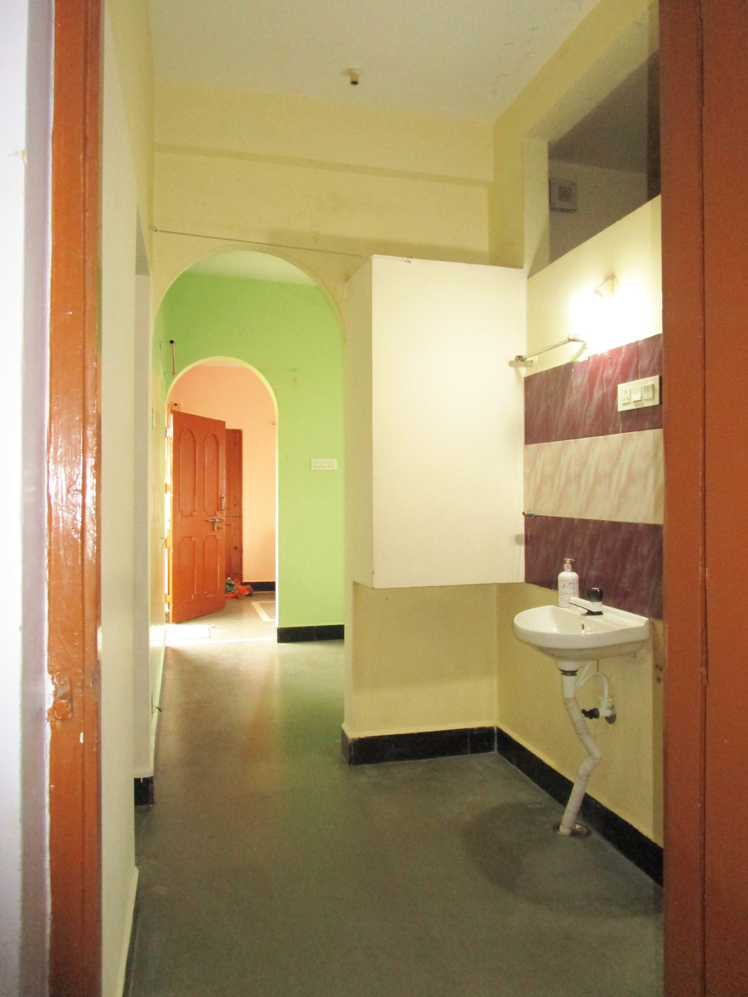 Happy Stay 2BHK 24