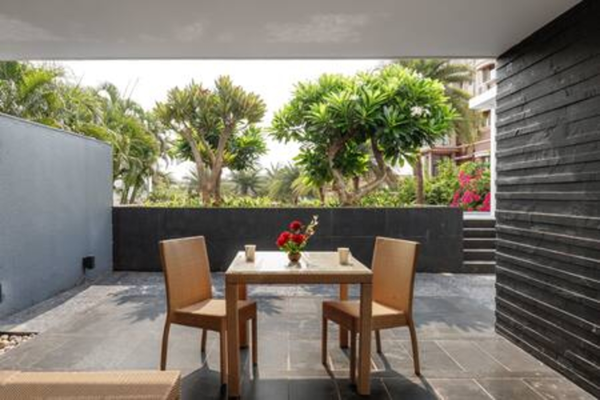 Casa Palmera by StayJade|Infinity Pool|Nr Airport 7