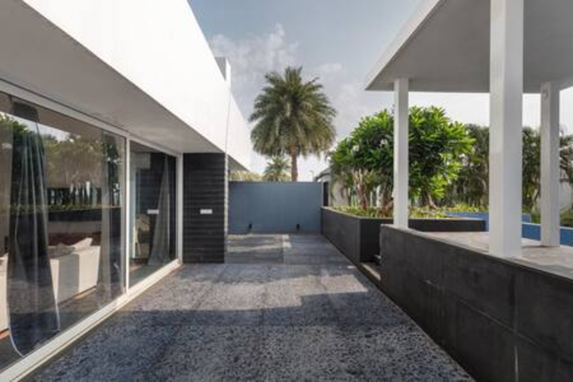 Casa Palmera by StayJade|Infinity Pool|Nr Airport 8