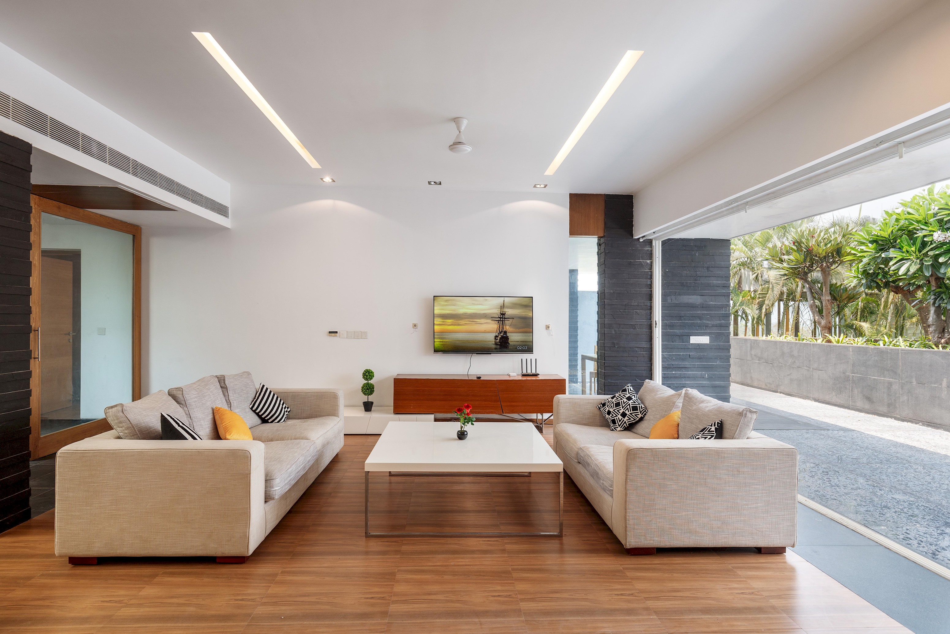 Casa Palmera by StayJade|Infinity Pool|Nr Airport 14