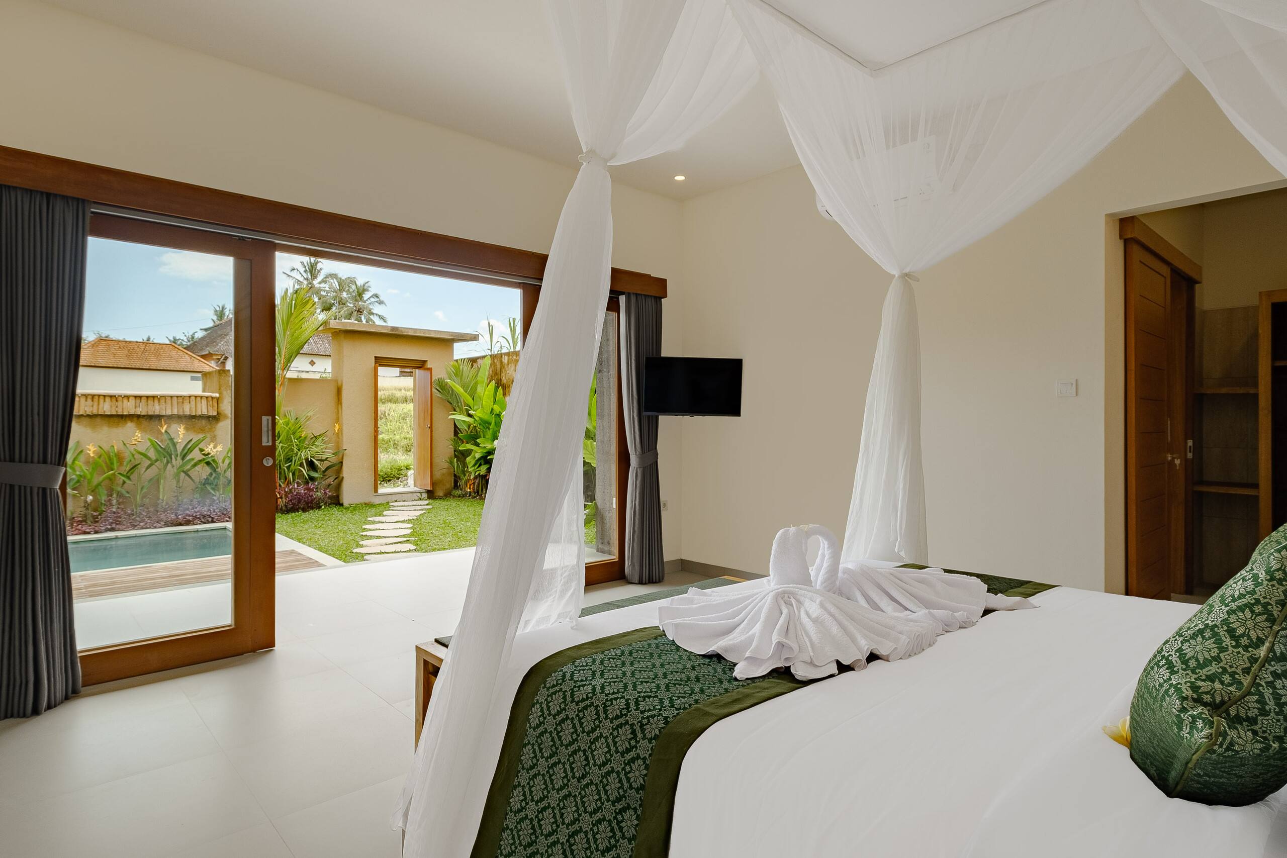 Peaceful 1BR Private Pool Villa 13