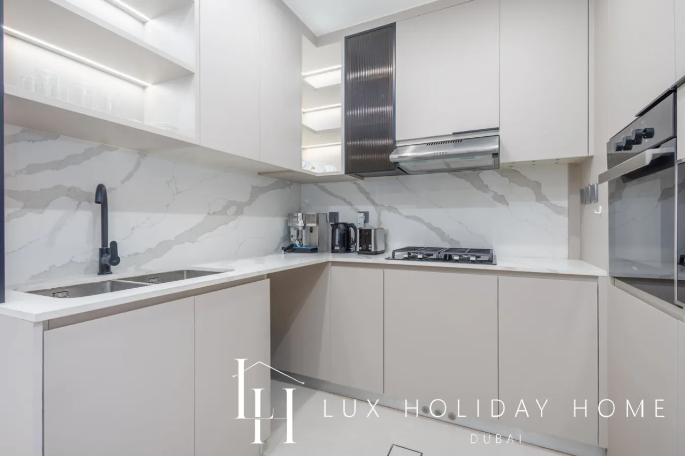 LUX The Hadley JVC Suite 12