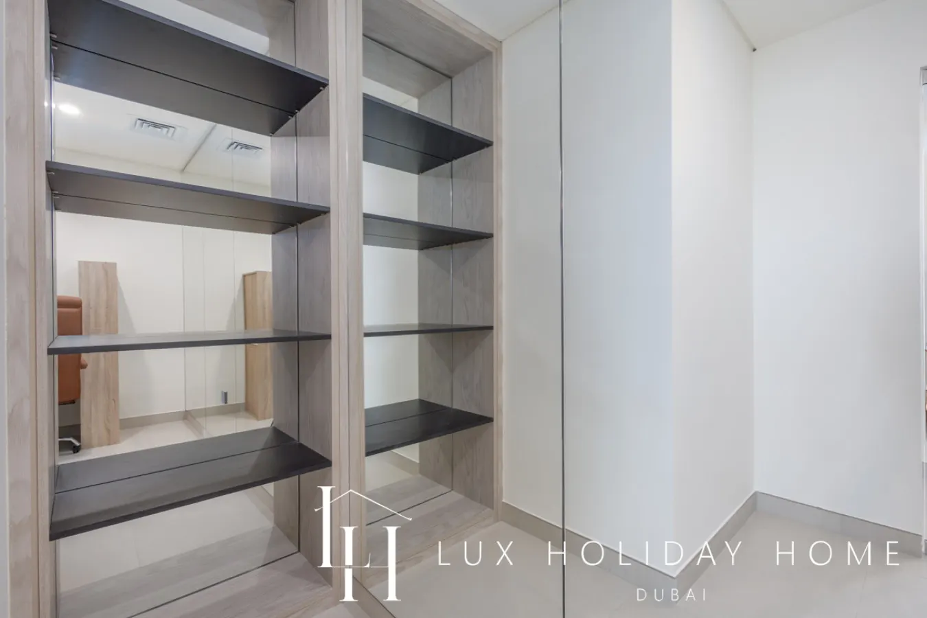 LUX The Hadley JVC Suite 16