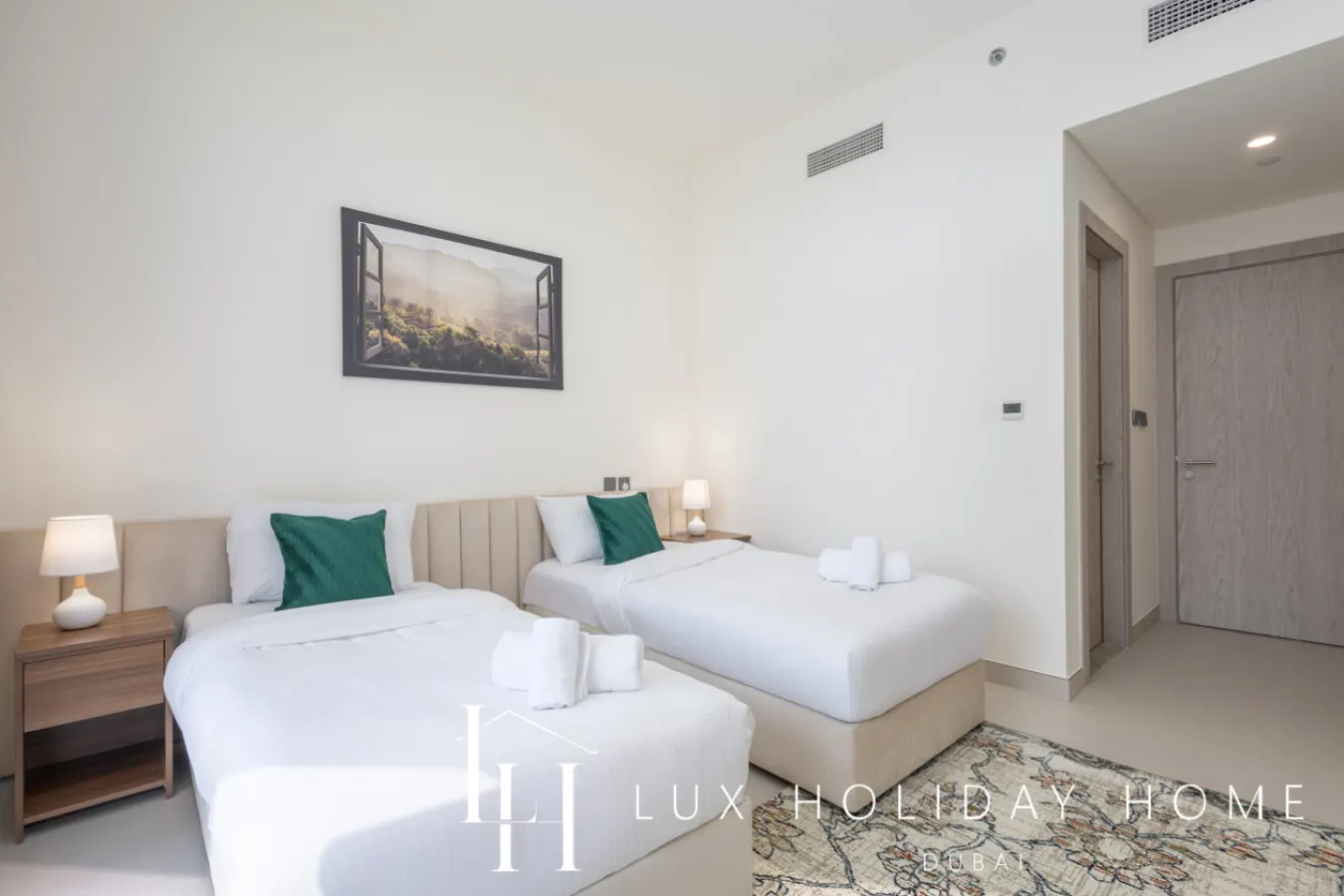 LUX The Hadley JVC Suite 6