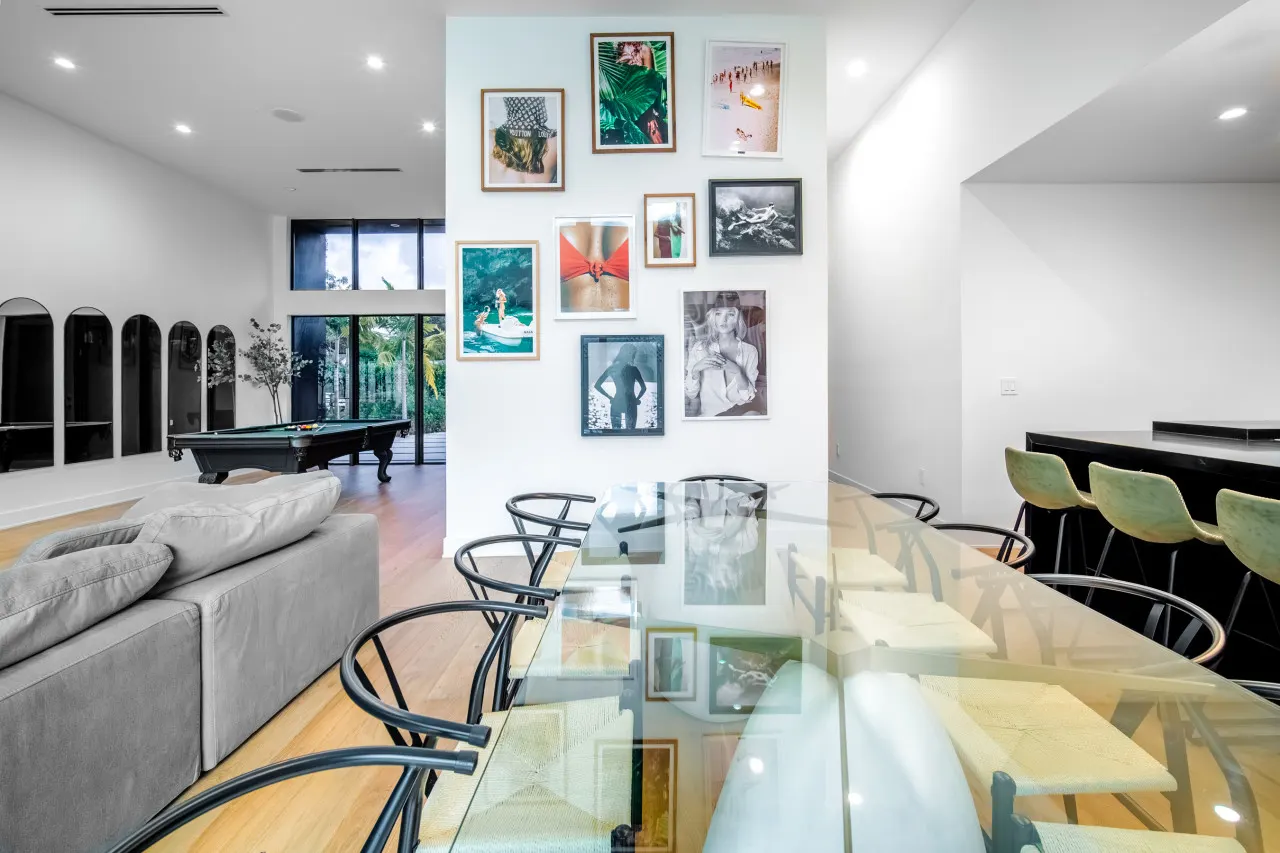 Villa Nero 4BR 2.5BA for 14 Pool, Billiards, Outdoor Lounge, PingPong, Grill & More Design District, Miami 19