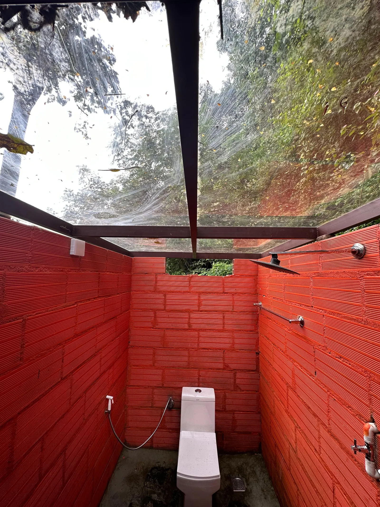 Srishti - Cottage with Tree House & Waterfalls 7