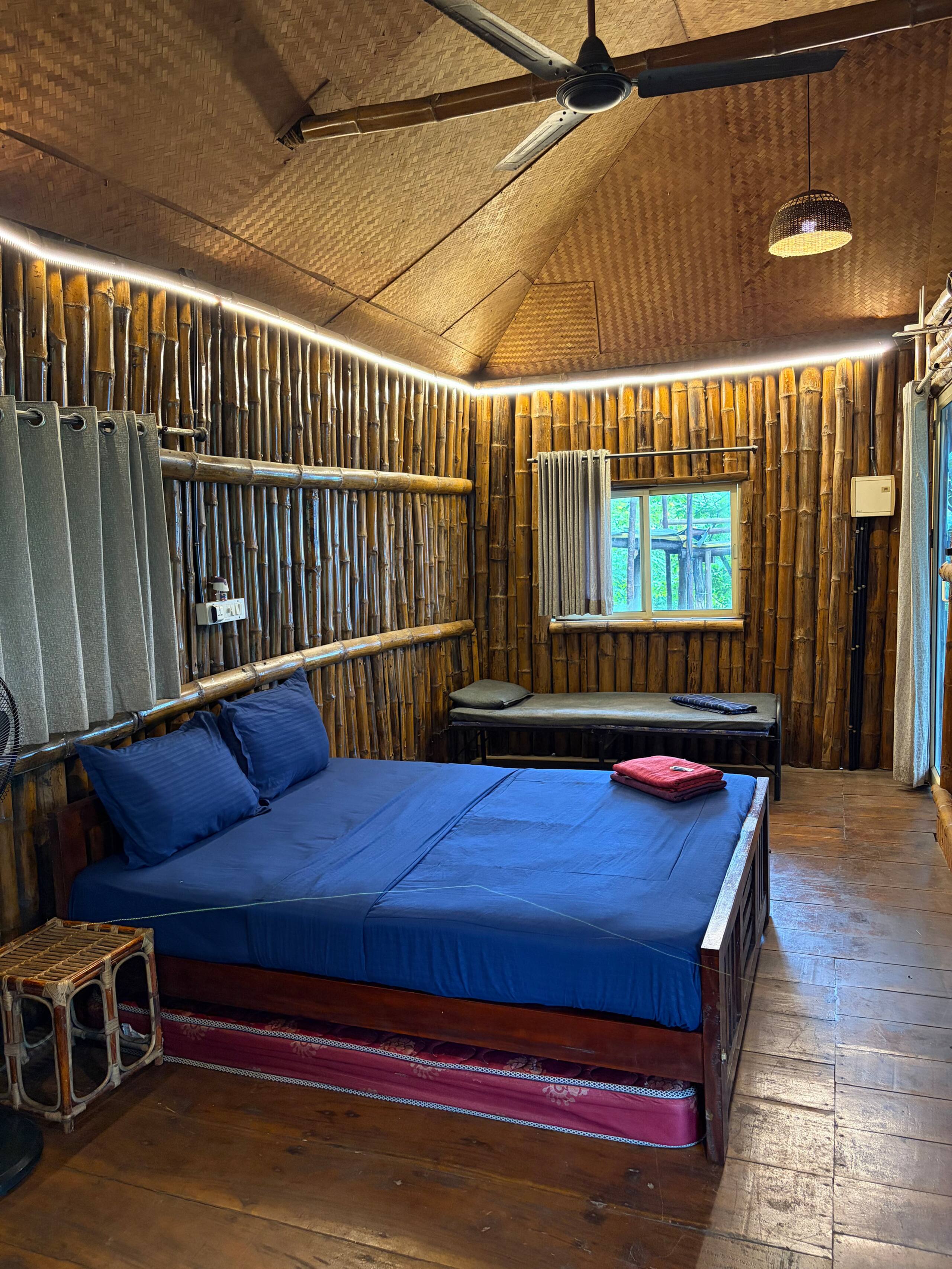 Srishti - Cottage with Tree House & Waterfalls 32