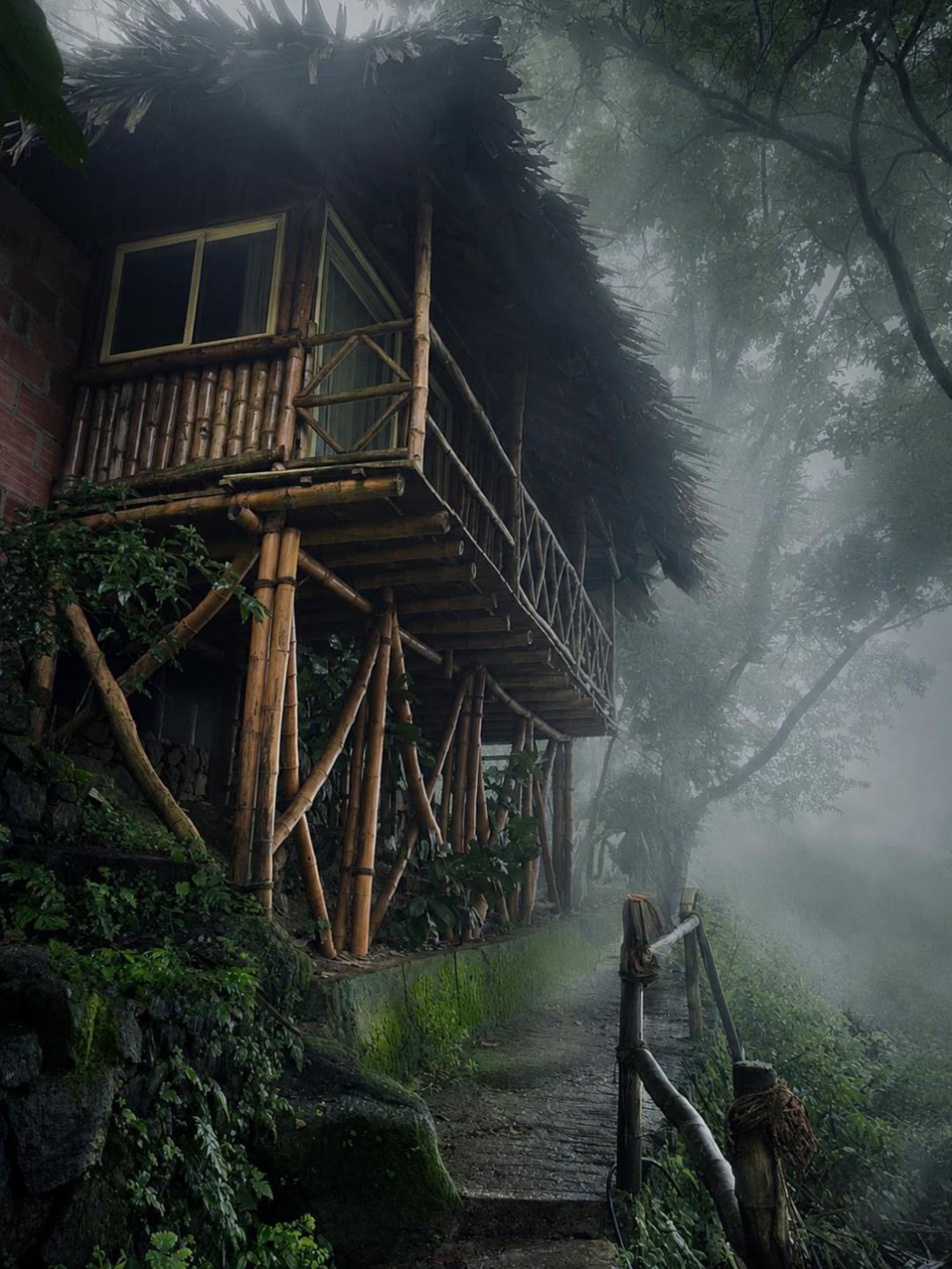 Srishti - Cottage with Tree House & Waterfalls