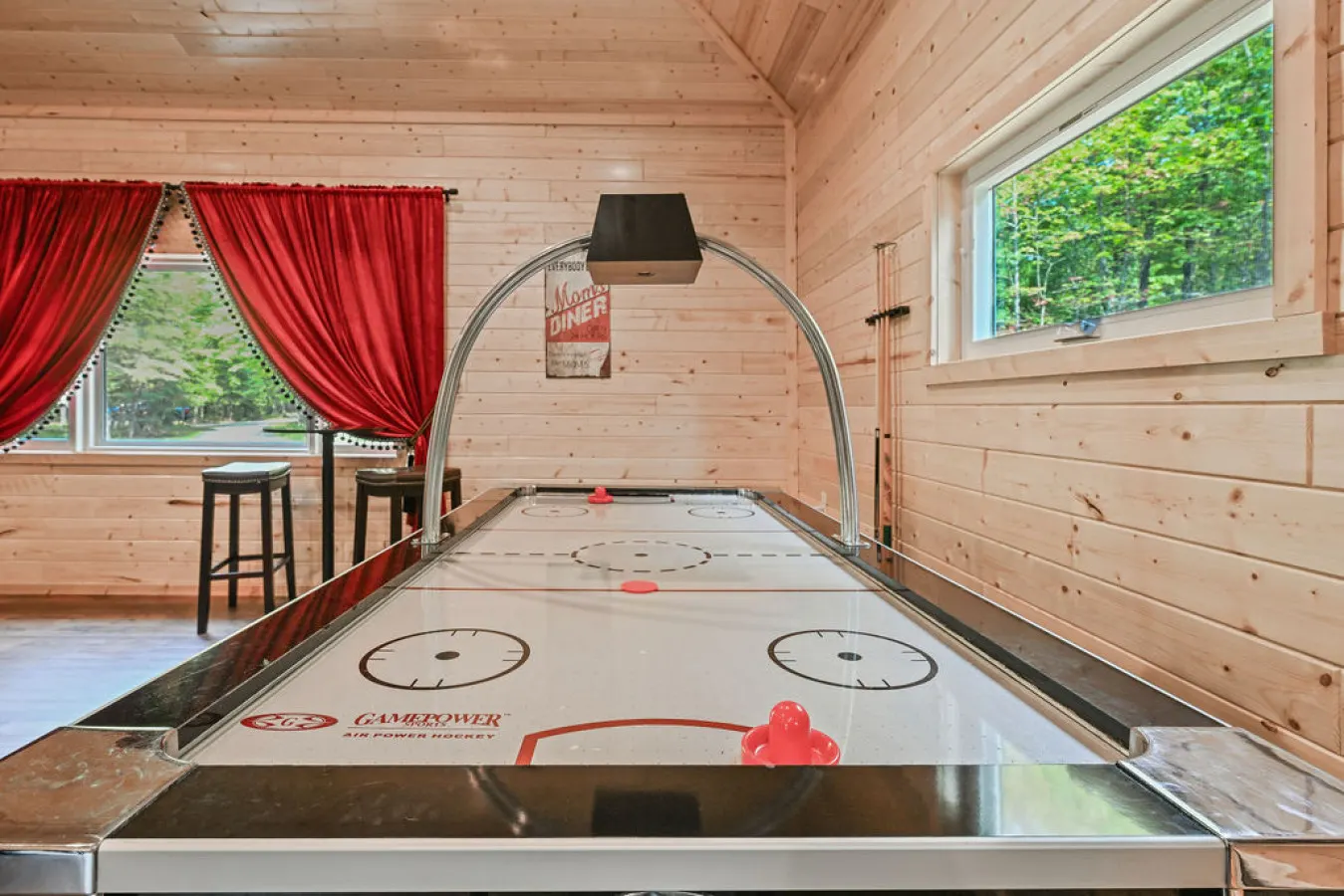 Elevated 6BR Lodge | On Trail | Speakeasy/Game Room — photo 5