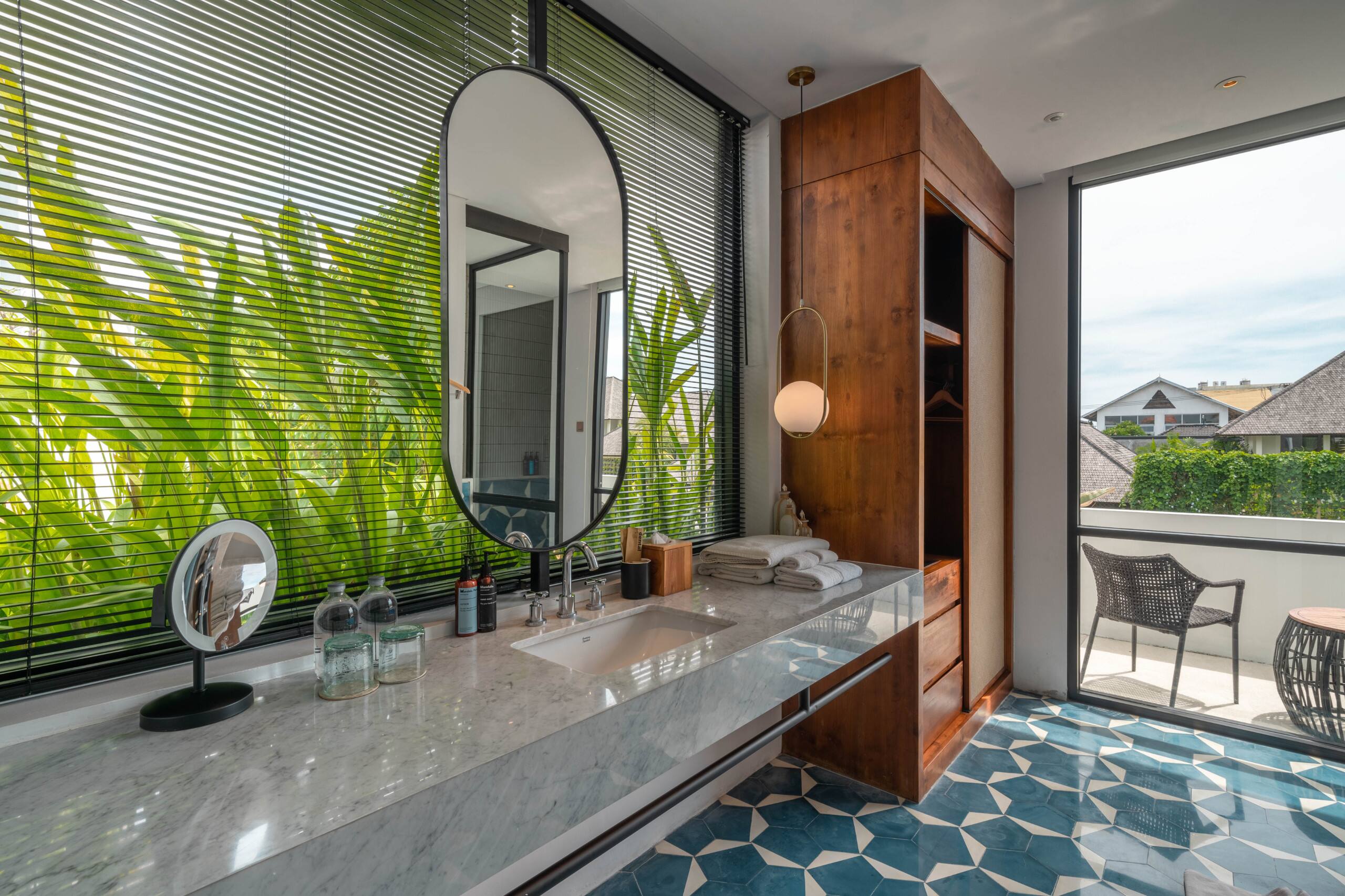 5-Bedroom Mandala Oasis: Pool, Bar, Gym, Sauna 23