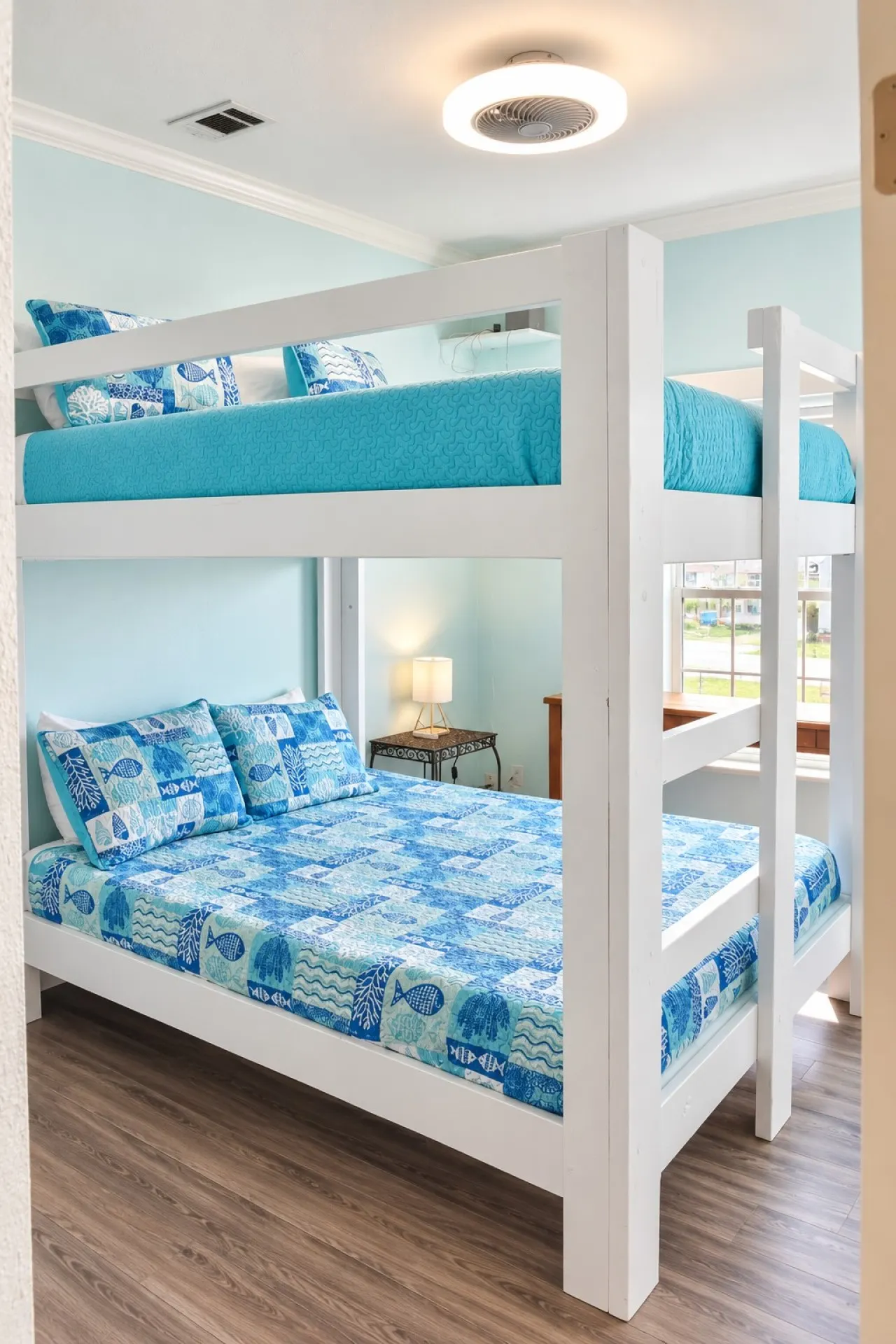 Seahorse Sea, Bolivar Peninsula, Sleeps 16, Private Dock, 3 Bedrooms, Walk to Beach, Ocean, Bay & ICW Views, Pets OK 14