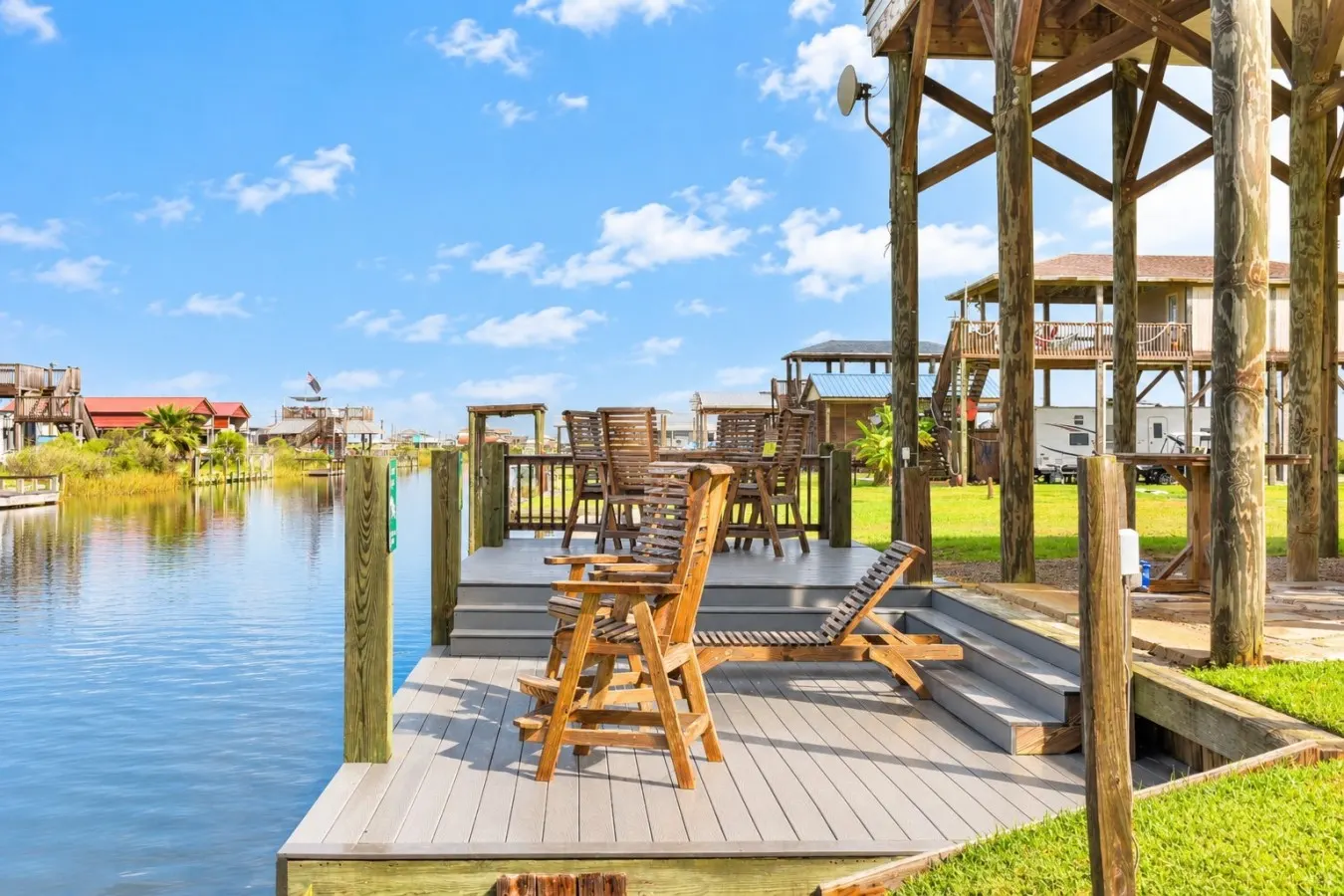 Seahorse Sea, Bolivar Peninsula, Sleeps 16, Private Dock, 3 Bedrooms, Walk to Beach, Ocean, Bay & ICW Views, Pets OK 20