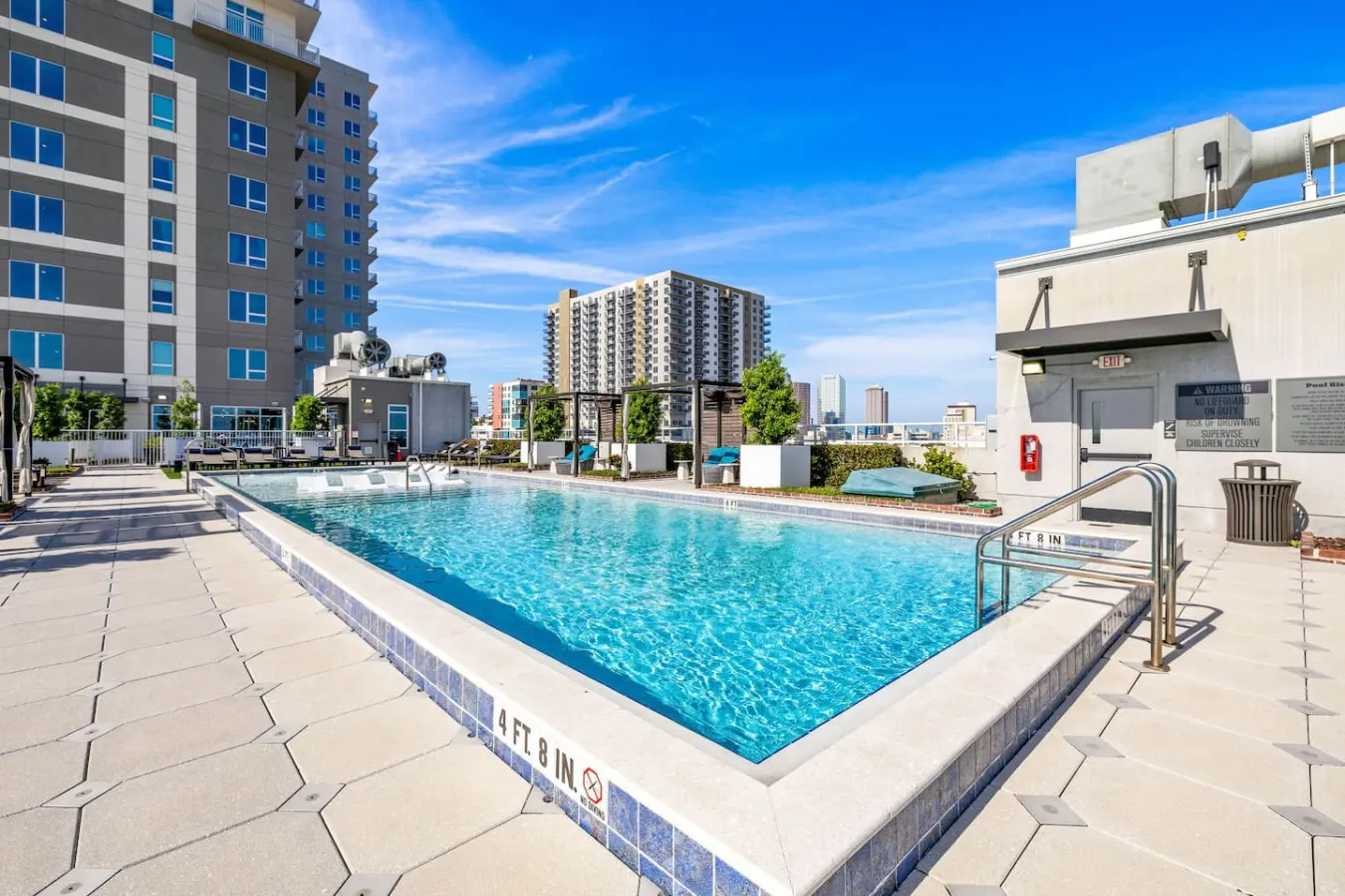 Stylish Channelside Apartment | Close to DT & Ybor — photo 5