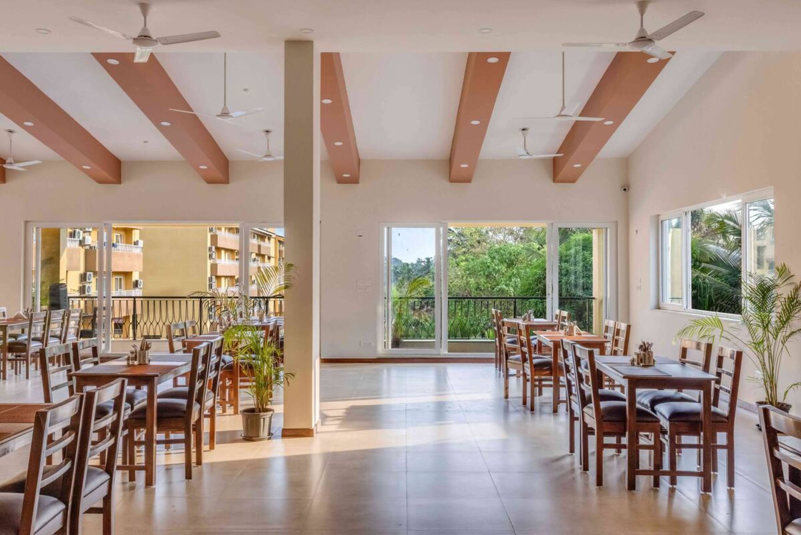 Terracotta 2BHK w/Pool & Gym | Candolim, North Goa 22