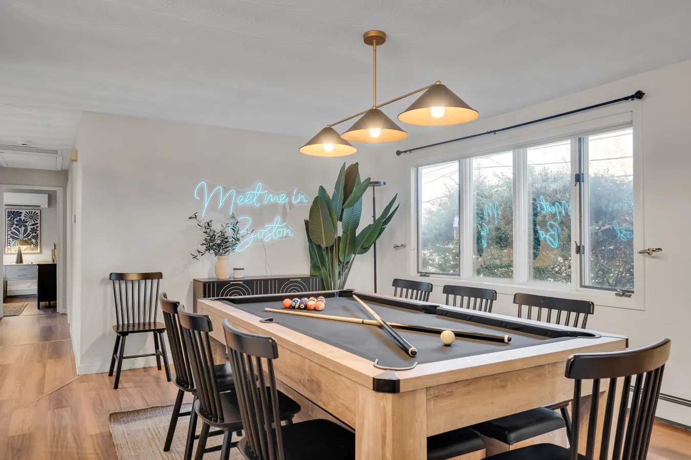 Luxury Ranch–Sleeps 8 Pet+ Heated pool Game Rm 12